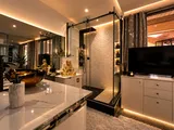 Verre sur Mesure, Miroirs & Parois de Douche – Cole Bay Glass SXM