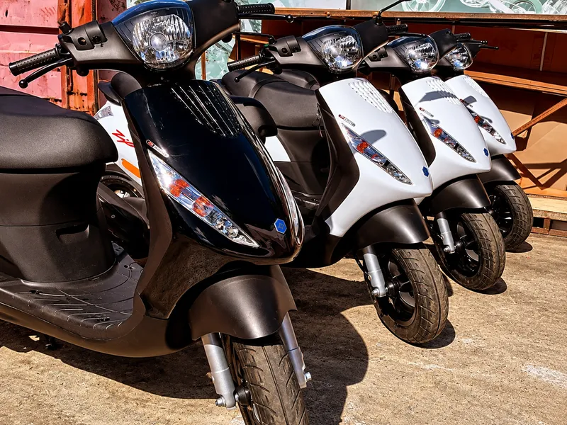 Scooterverhuur in St-Barth | Dag- & Maandverhuur